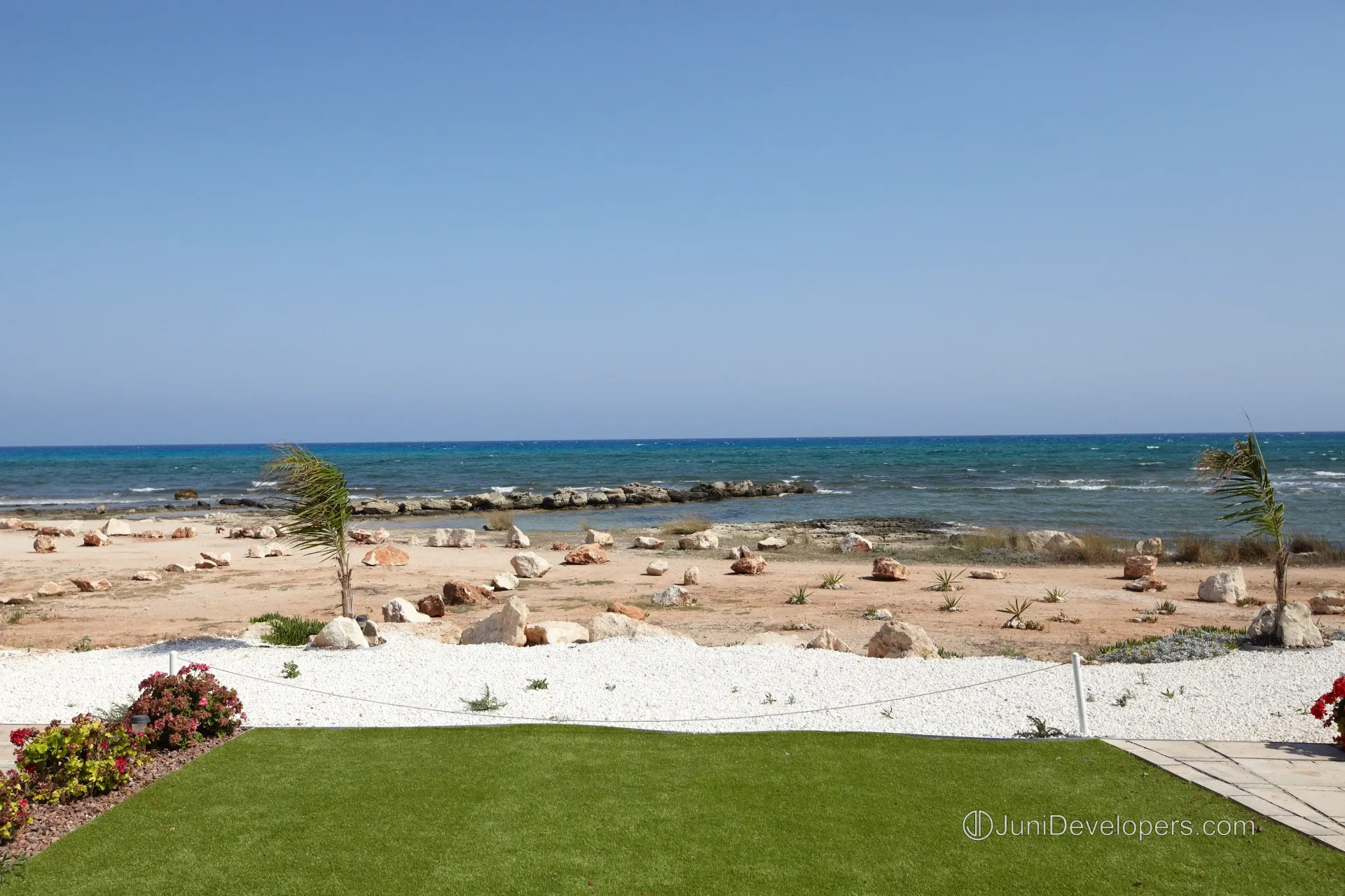 Apartments in Paralimni with sea view