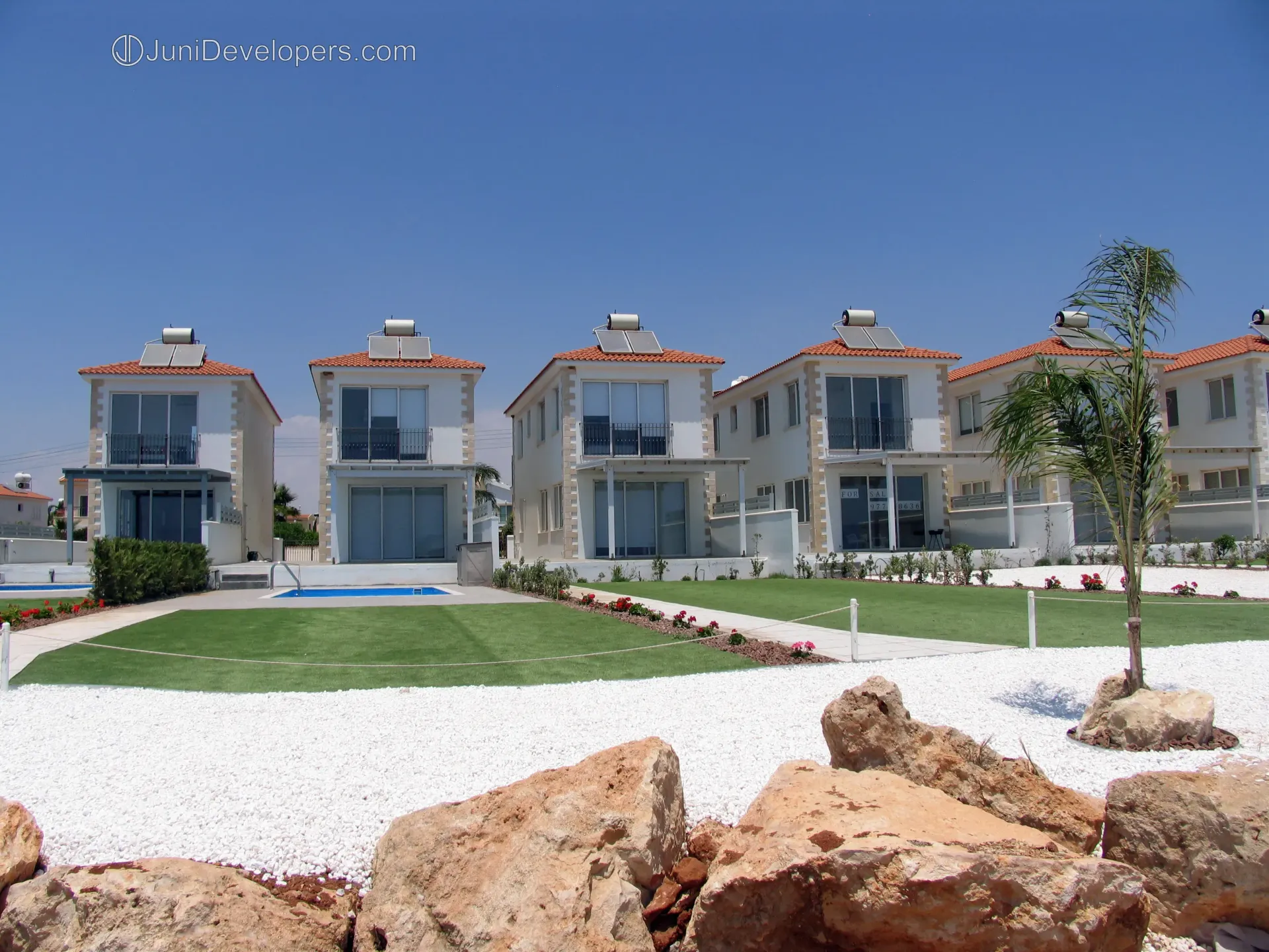 Seafront villa in Ayia Napa near restaurants with large swimming pool