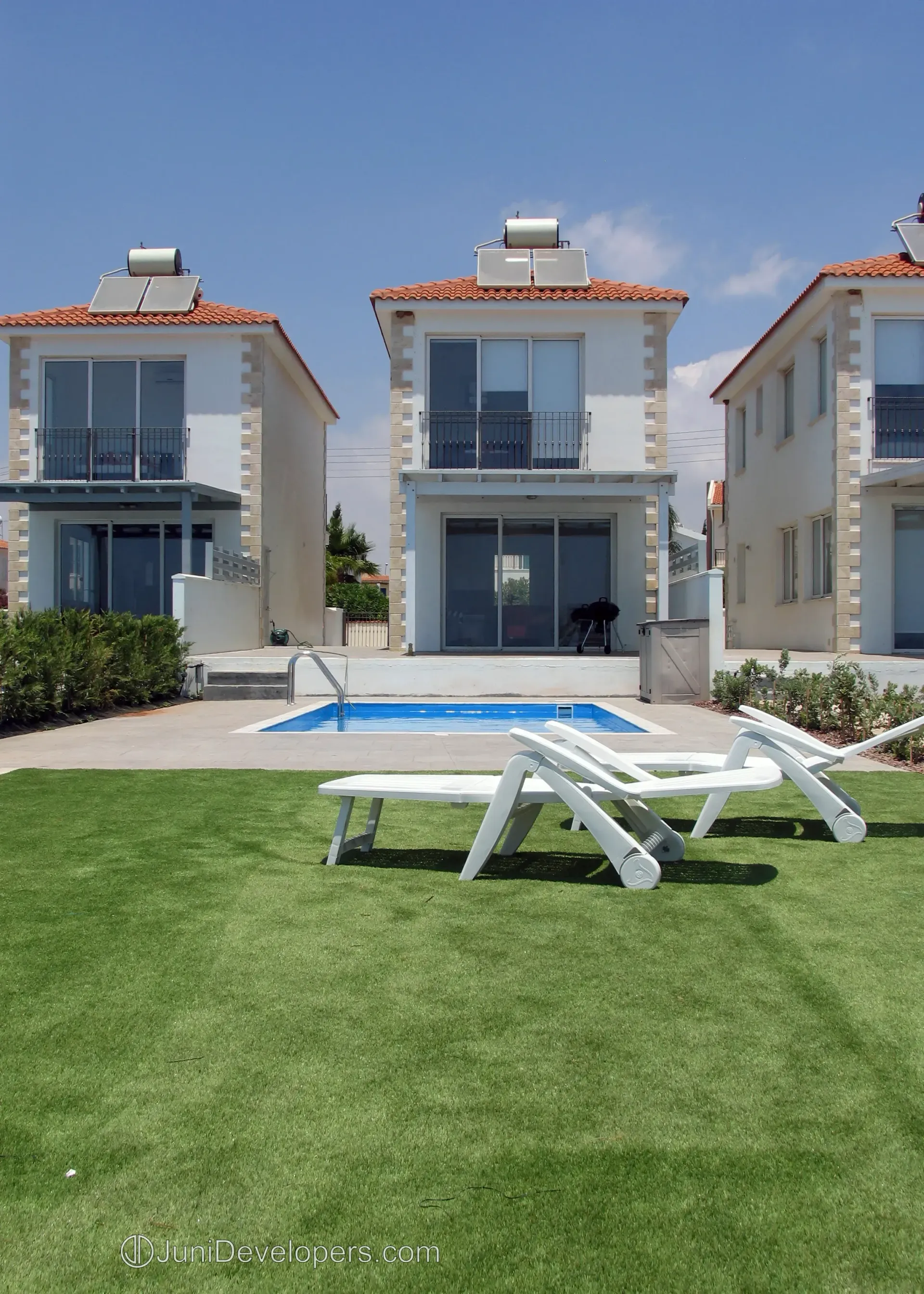 Beachfront villa in Ayia Napa near restaurants with garden
