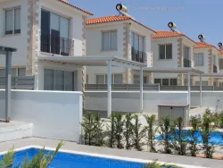 Seafront villa in Ayia Napa near restaurants with garden