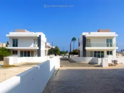 Bright spacious villa in Pernera near restaurants with landscaped garden and title deeds